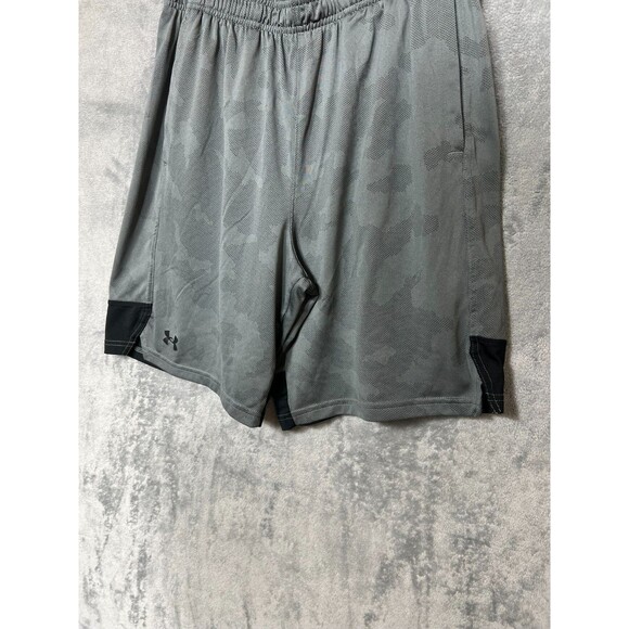 Under Armour Men’s Training Shorts L Gray Camo 8" Inseam Pockets Elastic Waist - Picture 11 of 16